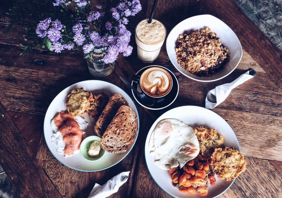 Accessoires petit-déjeuner : gourmandise et convivialité